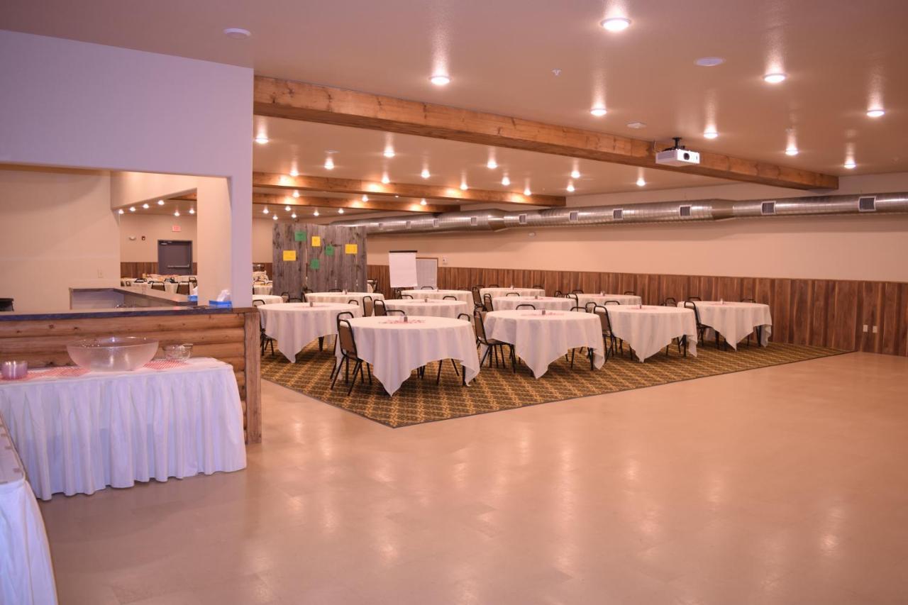 Newcastle Lodge & Convention Center Dış mekan fotoğraf